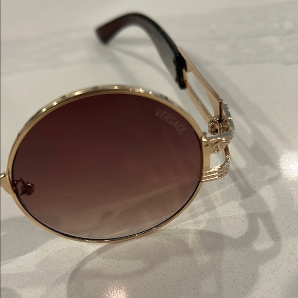 Versace Gold & brown Sunglasses Model 3871-1 GUC - Picture 11 of 12